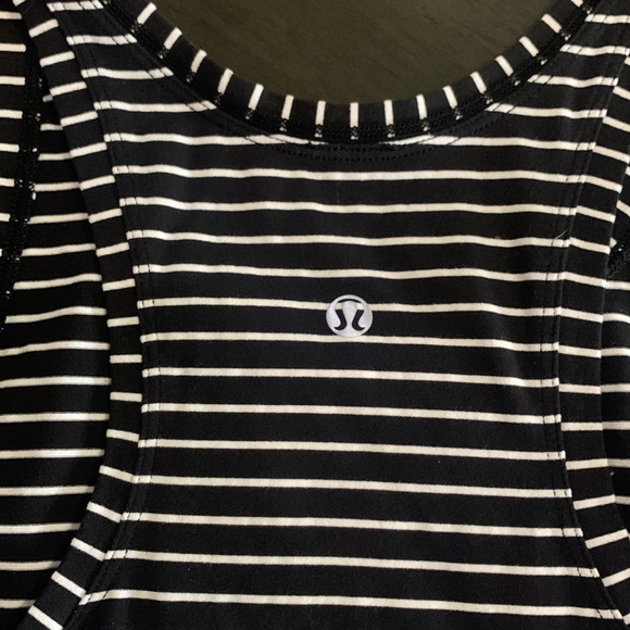 Lululemon tank top - Picture 3 of 3